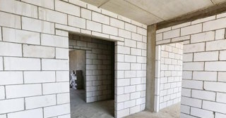 Перегородки из газобетона от 2096 рублей - возведение и монтаж в Елабуге